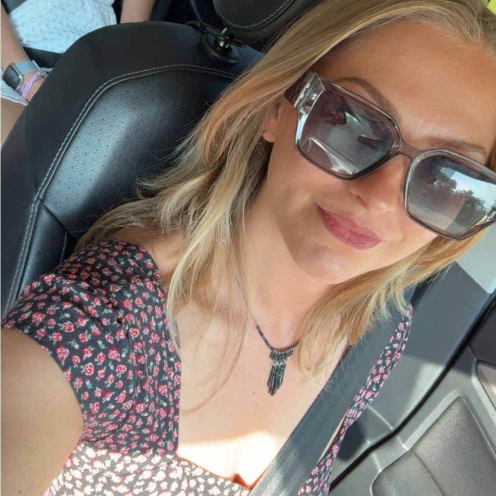 Meet your Posher, Erica